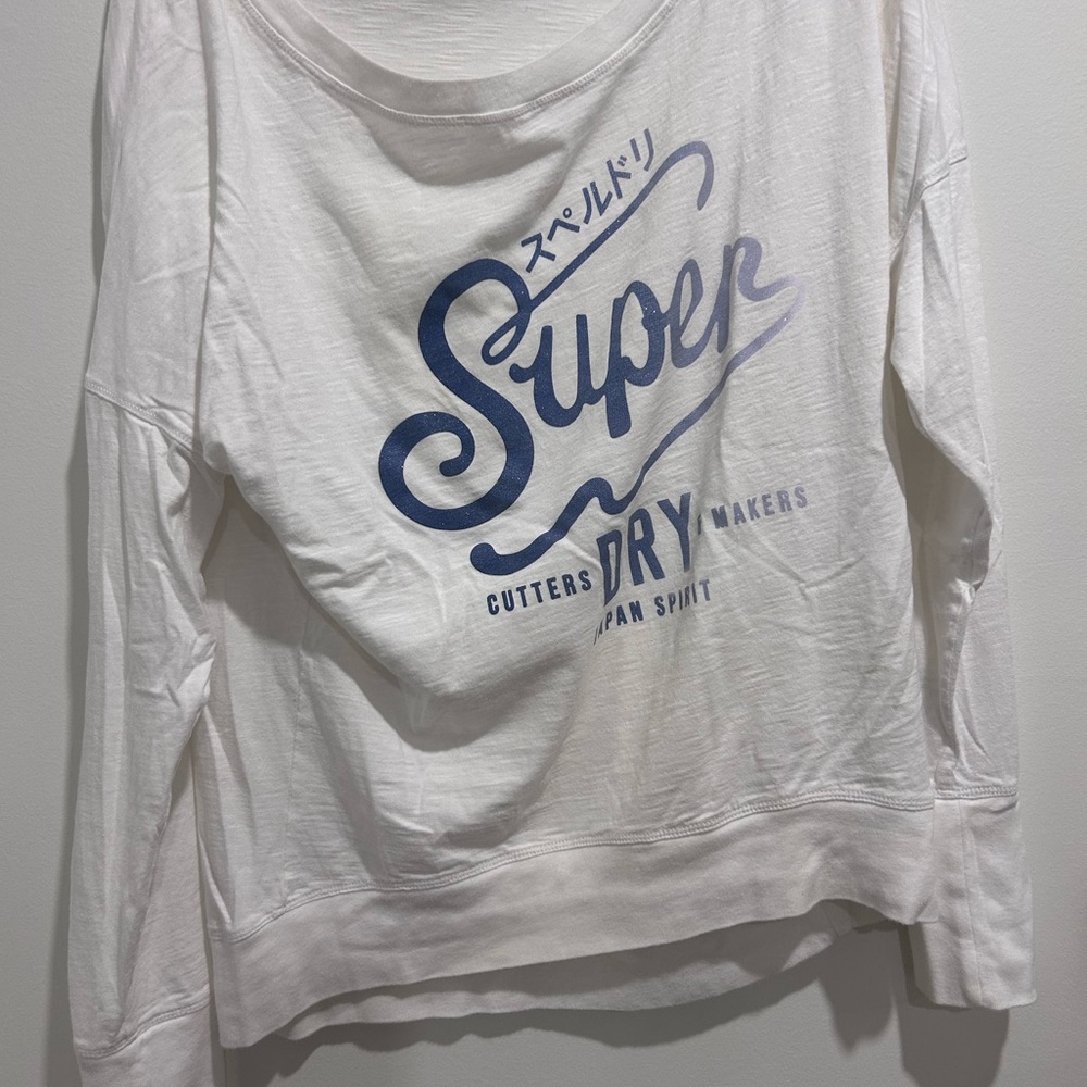 Long sleeve tee shirt - almost new